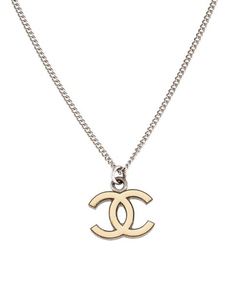 chanel necklaces near me